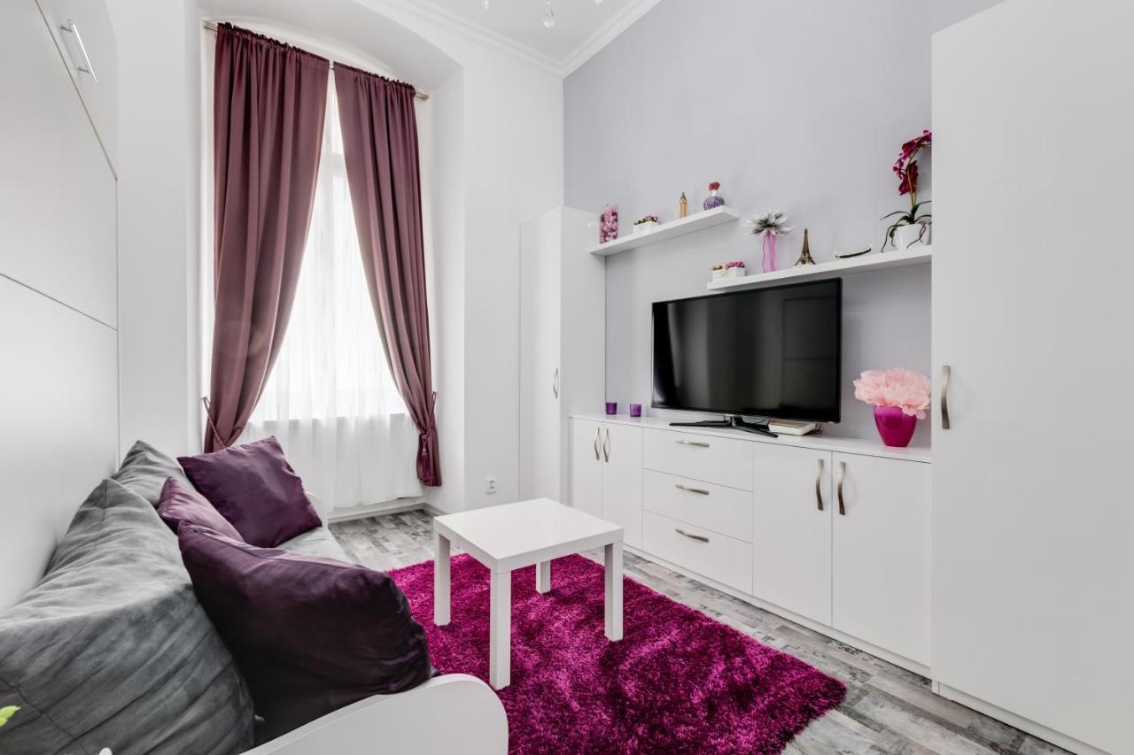 Apartment Thunovska 10 Praga Zewnętrze zdjęcie